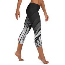 Load image into Gallery viewer, HPN Logo Blacktacular Capri Leggings