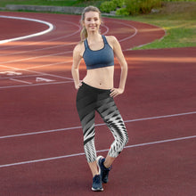Load image into Gallery viewer, HPN Logo Blacktacular Capri Leggings